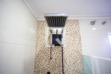 Casa à venda com 250m², 5 quartos e 4 vagasBANHEIRO QUARTO 3