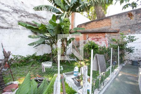 Casa à venda com 250m², 5 quartos e 4 vagasQUINTAL