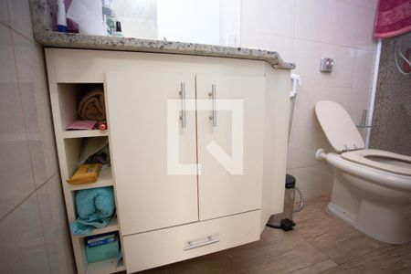 Casa à venda com 250m², 5 quartos e 4 vagasBANHEIRO QUARTO 4