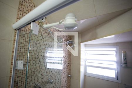 Casa à venda com 250m², 5 quartos e 4 vagasBANHEIRO