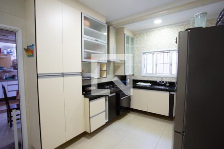 Casa à venda com 250m², 5 quartos e 4 vagasCOZINHA