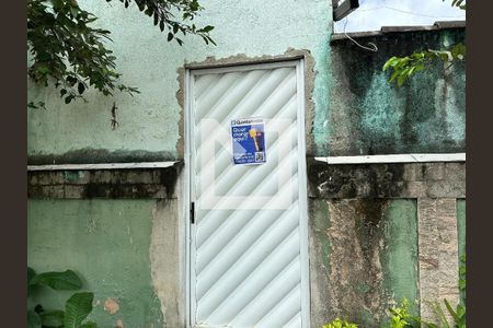 Casa à venda com 176m², 2 quartos e 2 vagasFachada