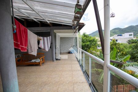 Casa à venda com 176m², 2 quartos e 2 vagasVaranda