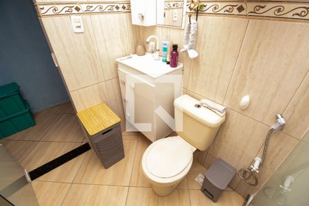 Casa à venda com 176m², 2 quartos e 2 vagasBanheiro quarto