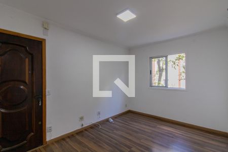 Quarto 1 de apartamento à venda com 2 quartos, 54m² em Vila Zamataro, Guarulhos