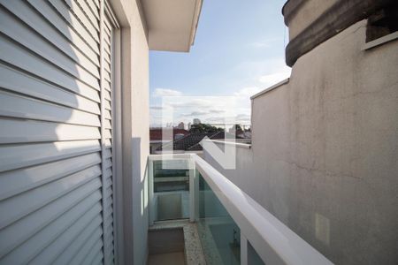 Casa de condomínio à venda com 115m², 3 quartos e 2 vagasVaranda