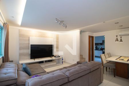 Sala de casa de condomínio à venda com 3 quartos, 115m² em Parque Vitoria, São Paulo
