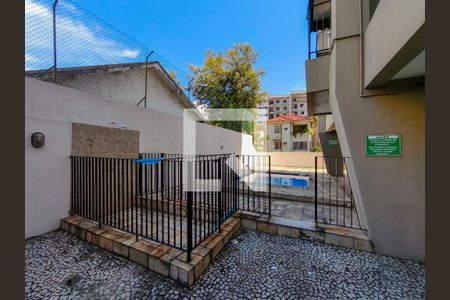 Apartamento à venda com 85m², 2 quartos e 1 vagaÁrea comum - Piscina