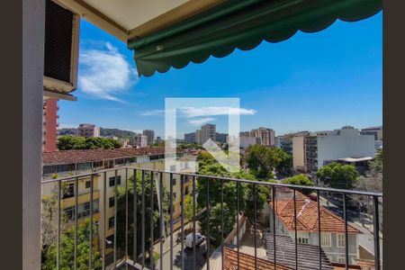 Apartamento à venda com 85m², 2 quartos e 1 vagaVaranda do Quarto 1