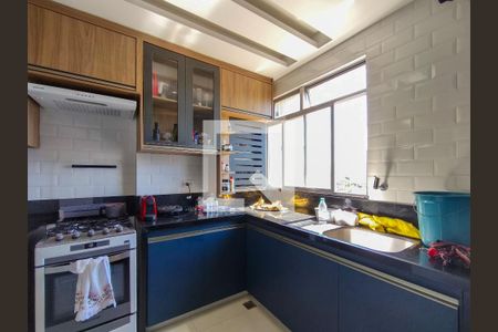 Apartamento à venda com 85m², 2 quartos e 1 vagaÁrea de Serviço