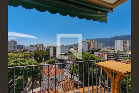 Apartamento à venda com 85m², 2 quartos e 1 vagaVaranda do Quarto 1
