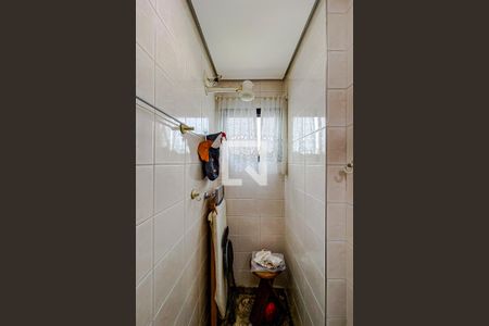 Apartamento à venda com 129m², 4 quartos e 4 vagasBanheiro de serviço