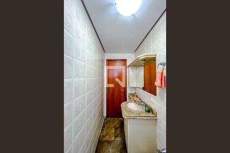 Apartamento à venda com 129m², 4 quartos e 4 vagasBanheiro