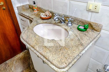 Apartamento à venda com 129m², 4 quartos e 4 vagasBanheiro