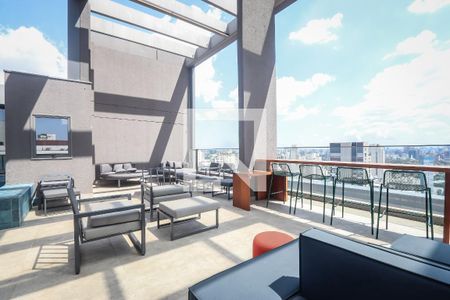 Studio para alugar com 22m², 1 quarto e sem vaga Studio para alugar com 22m², 1 quarto e sem vagaÁrea comum - Piscina