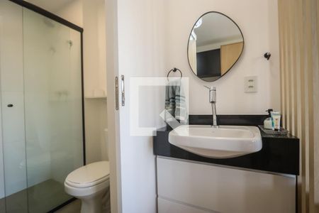 Banheiro  de kitnet/studio para alugar com 1 quarto, 22m² em Jardim Paulista, São Paulo