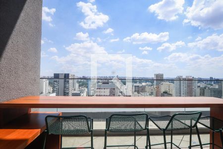 Studio para alugar com 22m², 1 quarto e sem vaga Studio para alugar com 22m², 1 quarto e sem vagaÁrea comum - Salão de festas