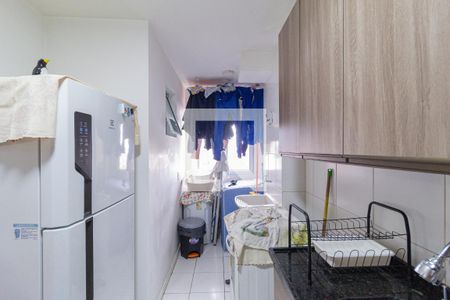 Apartamento à venda com 52m², 2 quartos e 1 vagaCozinha e área de serviço