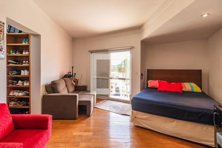 Casa de condomínio à venda com 495m², 4 quartos e 4 vagas Casa de condomínio à venda com 495m², 4 quartos e 4 vagasQuarto 1