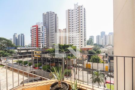 Apartamento para alugar com 94m², 3 quartos e 1 vaga Apartamento para alugar com 94m², 3 quartos e 1 vagaSuíte - Varanda