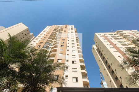 Apartamento para alugar com 94m², 3 quartos e 1 vaga Apartamento para alugar com 94m², 3 quartos e 1 vagaCondomínio - Fachada