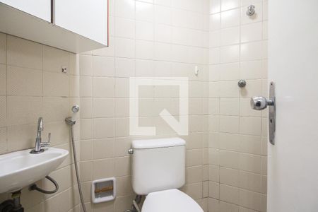 Apartamento para alugar com 94m², 3 quartos e 1 vaga Apartamento para alugar com 94m², 3 quartos e 1 vagaÁrea de Serviço - Banheiro de Serviço