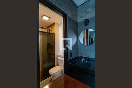 Studio para alugar com 33m², 1 quarto e 1 vaga Studio para alugar com 33m², 1 quarto e 1 vagaBanheiro