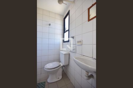 Apartamento à venda com 156m², 3 quartos e 3 vagasBanheiro de Serviço