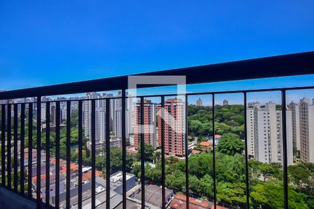 Apartamento à venda com 156m², 3 quartos e 3 vagasVaranda do Quarto 2