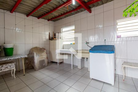 Casa à venda com 174m², 4 quartos e 1 vagaÁrea de Serviço