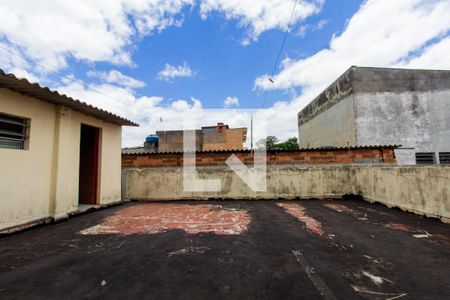 Casa à venda com 174m², 4 quartos e 1 vagaVaranda