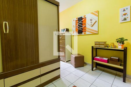 Casa à venda com 174m², 4 quartos e 1 vagaQuarto 4