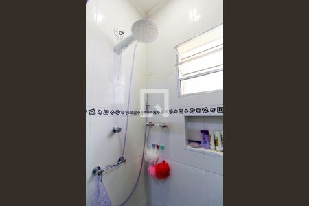 Casa à venda com 174m², 4 quartos e 1 vagaBanheiro 1