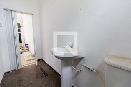 Casa à venda com 174m², 4 quartos e 1 vagaBanheiro 3