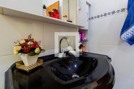 Casa à venda com 174m², 4 quartos e 1 vagaBanheiro 1