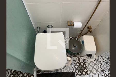 Apartamento à venda com 65m², 2 quartos e 1 vagaBanheiro Social