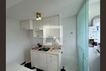 Apartamento à venda com 65m², 2 quartos e 1 vagaCozinha e Área de Serviço