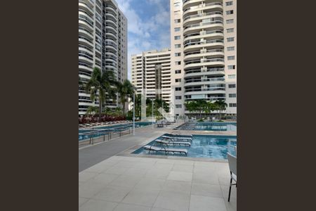 Apartamento à venda com 115m², 3 quartos e 2 vagasÁrea comum - Piscina
