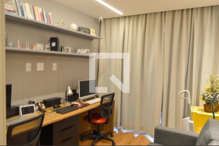 Apartamento à venda com 115m², 3 quartos e 2 vagasEscritório