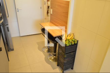 Apartamento à venda com 115m², 3 quartos e 2 vagasCozinha
