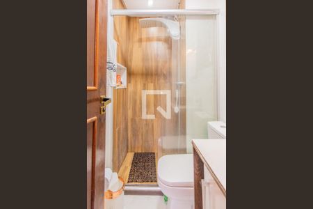 Casa de condomínio para alugar com 100m², 3 quartos e 1 vaga Casa de condomínio para alugar com 100m², 3 quartos e 1 vagaBanheiro Social 1