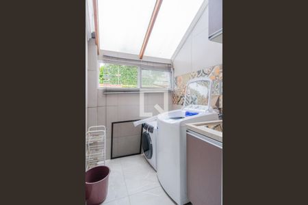 Casa de condomínio para alugar com 100m², 3 quartos e 1 vaga Casa de condomínio para alugar com 100m², 3 quartos e 1 vagaCozinha e Área de Serviço