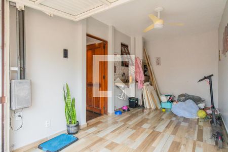 Casa de condomínio para alugar com 100m², 3 quartos e 1 vaga Casa de condomínio para alugar com 100m², 3 quartos e 1 vagaGaragem