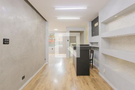 Sala de casa à venda com 3 quartos, 187m² em Paraíso, São Paulo