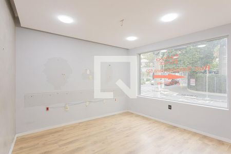 Sala de casa à venda com 3 quartos, 187m² em Paraíso, São Paulo