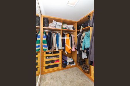 Apartamento para alugar com 135m², 2 quartos e 2 vagasCloset