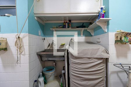 Apartamento à venda com 115m², 3 quartos e 1 vagaÁrea de Serviço