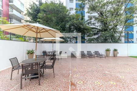 Apartamento à venda com 152m², 3 quartos e 2 vagas Apartamento à venda com 152m², 3 quartos e 2 vagasÁrea Comum - Solarium