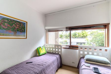 Apartamento à venda com 152m², 3 quartos e 2 vagas Apartamento à venda com 152m², 3 quartos e 2 vagasQuarto 2