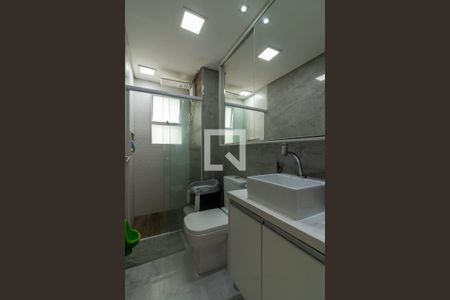 Apartamento para alugar com 105m², 2 quartos e 2 vagasBanheiro